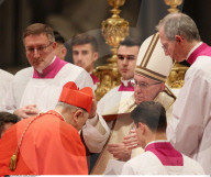 NEWS - Rom: Papst Franziskus kreierte 17 Kardinäle