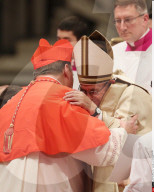 NEWS - Rom: Papst Franziskus kreierte 17 Kardinäle