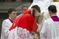 NEWS - Rom: Papst Franziskus kreierte 17 Kardinäle