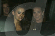 PEOPLE - American Music Awards: Nina Dobrev mit Heidi Klum im Catch