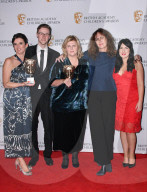 PEOPLE - BAFTA Children's Awards in London: Promis auf dem Roten Teppich 