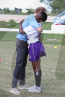 PEOPLE - Prinz Harry spielt Cricket auf Antigua