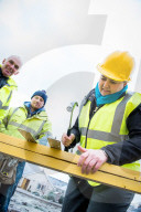 NEWS - Schottland: Ruth Davidson besucht eine Baustelle in Kelso