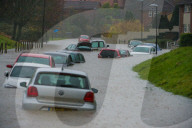 NEWS - England: Überschwemmungen nach heftigen Regenfällen in Bristol 