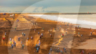 FEATURE - Töffrennen: Red Bull Knock Out am Strand von Scheveningen