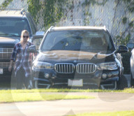 EXKLUSIV - Charlize Theron's Kinder Jackson und August mit ihrer Nanny in LA unterwegs