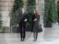 EXKLUSIV - Stephanie Seymour mit Peter Brant in Paris