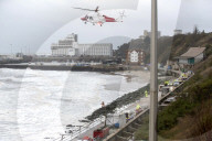 NEWS - Folkestone: Dramatische Rettung einer Frau auf den Fluten