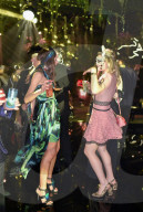 PEOPLE - Promis feiern den Animal Ball in London