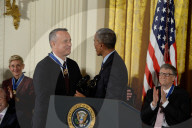 PEOPLE - USA: Obama ehrt US-Stars mit Freiheitsmedaille