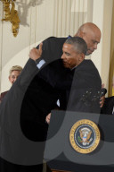 PEOPLE - USA: Obama ehrt US-Stars mit Freiheitsmedaille