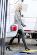 PEOPLE - Sandra Bullock und Cate Blanchett: Die wandelnden Schlafsäcke auf dem Filmset