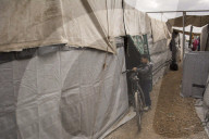 REPORTAGE - Griechenland: Alltag im FlÃ¼chtlingslager in Ritsona