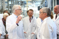 NEWS - Bundespräsident Gauck bricht seine Besuch in Jena wegen gesundheitlichen Problemen ab