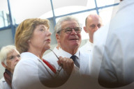 NEWS - Bundespräsident Gauck bricht seine Besuch in Jena wegen gesundheitlichen Problemen ab