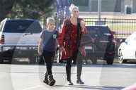 PEOPLE - Gwen Stefani mit den Kids in Los Angeles unterwegs