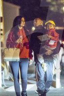 EXKLUSIV - Brünette: Kylie Jenner mit neuer Haarfarbe mit Tyga und Klein Cairo unterwegs