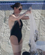 EXKLUSIV - Catherine Zeta-Jones und Michael Douglas chillen am Pool in Mexiko