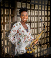 PORTRAIT - YolanDa Brown