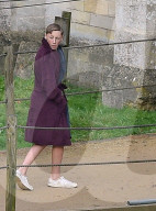 PEOPLE - Dreharbeiten zur Netflix Serie "The Crown" haben in Gloucestershire begonnen