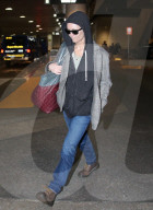 PEOPLE - Vanessa Paradis landet in Los Angeles