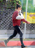 PEOPLE - Lea Michele nimmt sich das Z'Mittag to go