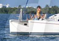 EXKLUSIV - Solange Knowles feiert Thanksgiving auf einem Segelboot in Florida