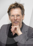 PORTRAIT - Kevin Bacon 
