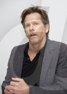 PORTRAIT - Kevin Bacon 