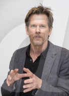 PORTRAIT - Kevin Bacon 