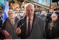 NEWS - Frankreich Vorwalen: Alain Juppé gibt sich volksnah