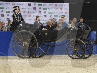 PEOPLE - Carl Philip an der internationalen Pferdeshow