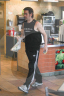 PEOPLE - Colin Farrell gönnt sich ein Subway-Sandwich