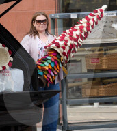 PEOPLE - Melissa McCarthy hat sich schon mal Weihnachts-Deko besorgt