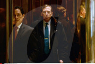 NEWS - Ex-CIA-Chef Petraeus trifft sich mit Donald Trump