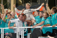 NEWS - Formel 1-Weltmeister Nico Rosberg im Freudentaumel