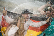 NEWS - Formel 1-Weltmeister Nico Rosberg im Freudentaumel