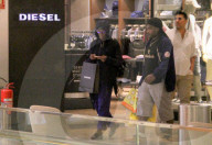 EXKLUSIV - Grace Jones im Shopping-Fieber