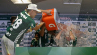 NEWS - Flugzeugabsturz in Kolumbien: Fussballfans trauern um den AF Chapecoense (Archivbilder) 