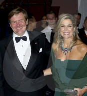 PEOPLE - Funny Maxima 