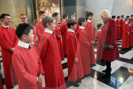 PEOPLE - Prinz Charles und Camilla besuchen die Cambridge Universität
