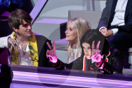 PEOPLE - Victoria's Secret Show in Paris: Promis in der Frontrow