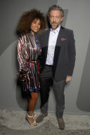 PEOPLE - Victoria's Secret Show in Paris: Promis in der Frontrow
