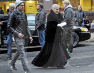 PEOPLE - Glenn Close auf dem Set von "The Wife" in Glasgow