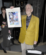 PEOPLE - "Falty Towers"-Schauspieler Andrew Sachs im Alter von 86 Jahren gestorben