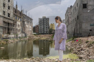 PEOPLE - Livia Firth in Bangladesch