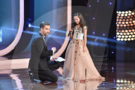 PEOPLE - Karel Gotts Tochter Charlotte Ella nimmt einen Preis für ihren Vater entgegen