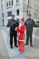 FEATURE - London: Chläuse am Santa in the City Lauf