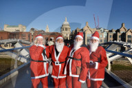 FEATURE - London: Chläuse am Santa in the City Lauf
