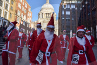 FEATURE - London: Chläuse am Santa in the City Lauf